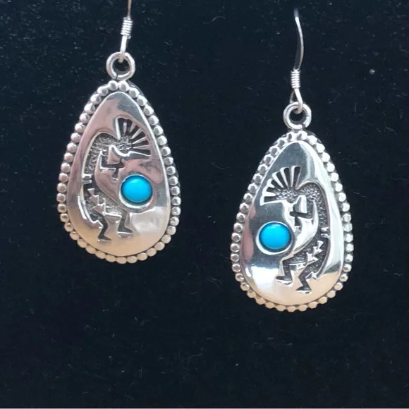 $62Navajo Running Bear Native American Estate EarringsSterling SilverRB 92
